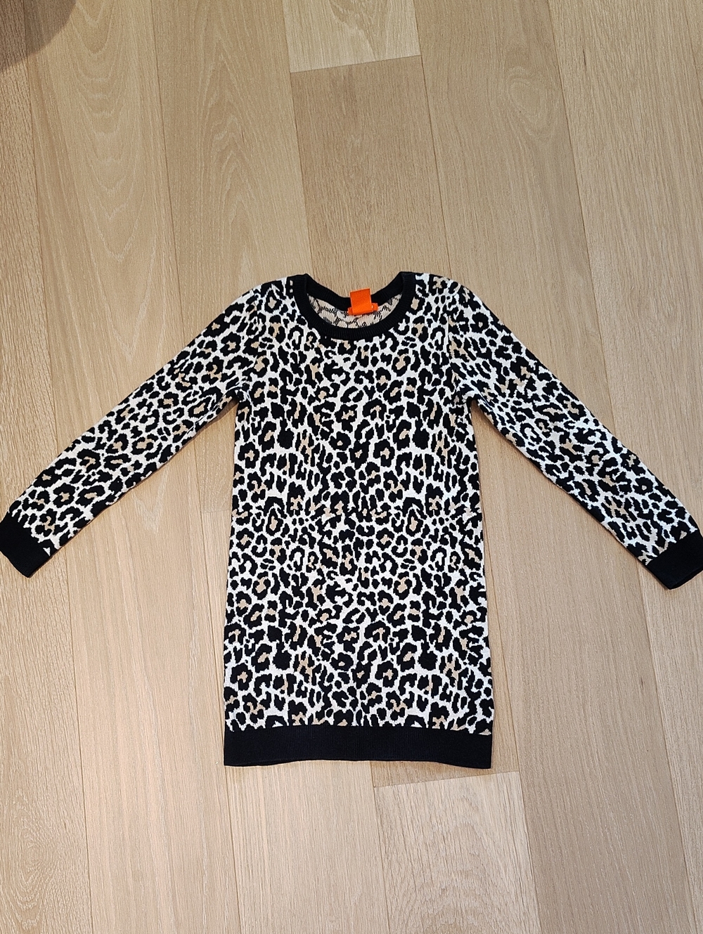 Joe Fresh Navy and Cream Leopard Knit Top